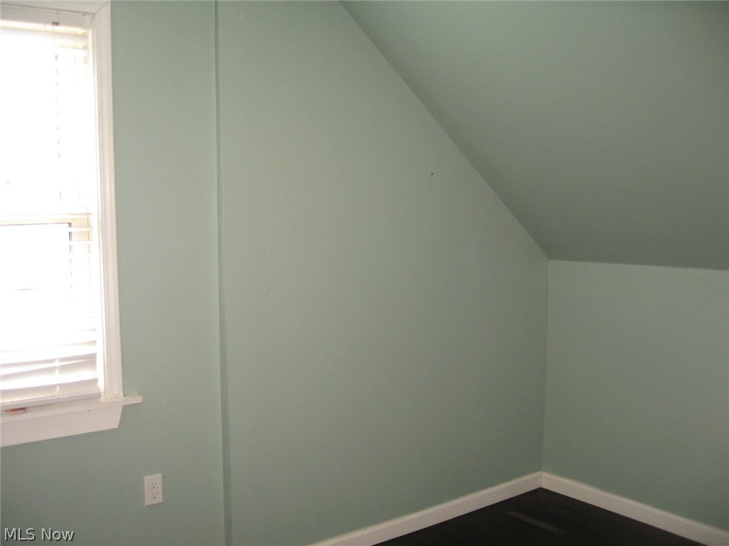 August Hands - Residential