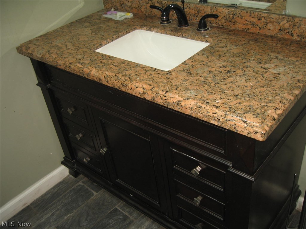 August Hands - Residential