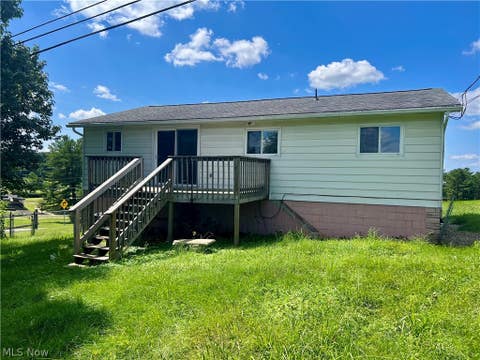Tiny photo for 517 Deerwalk Highway HWY, Waverly, WV 26184 (MLS # 5239616)