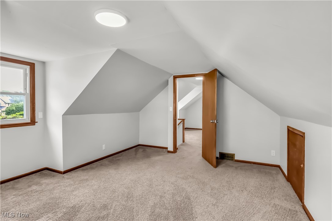 3304 Tangent Street, Youngstown, Ohio image 22