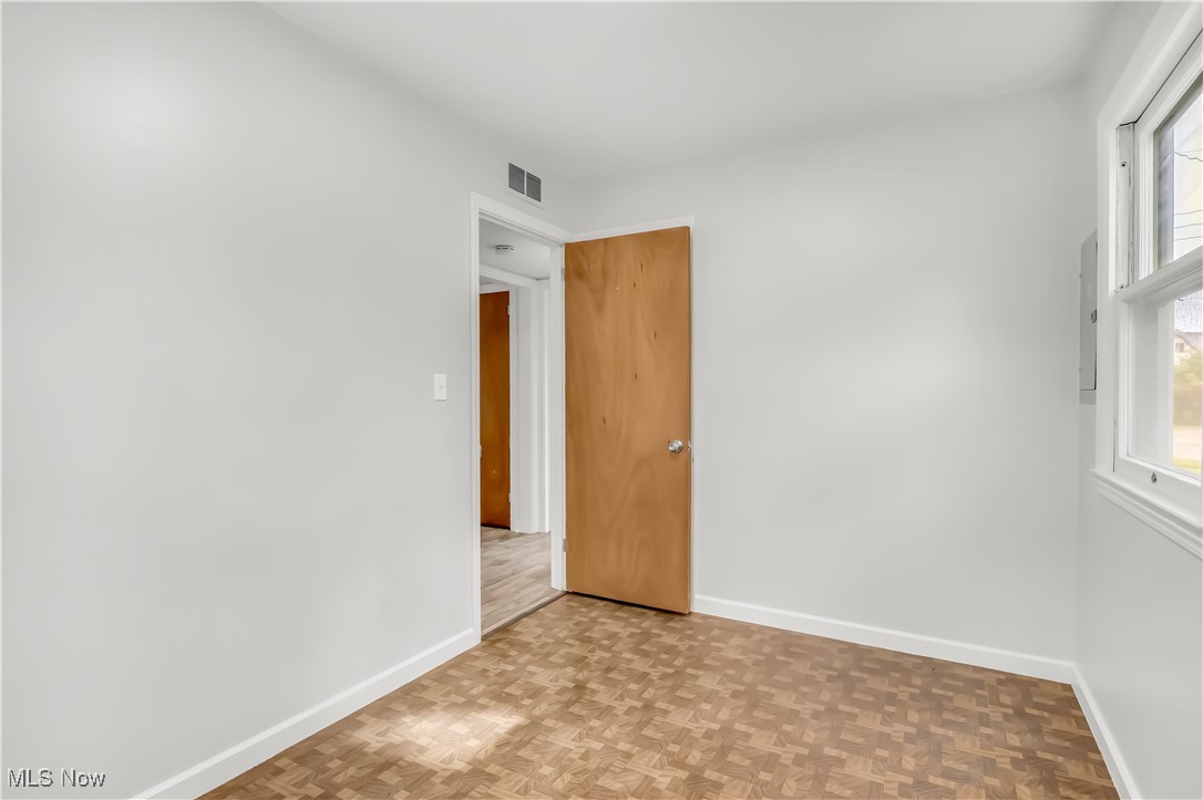 3304 Tangent Street, Youngstown, Ohio image 11