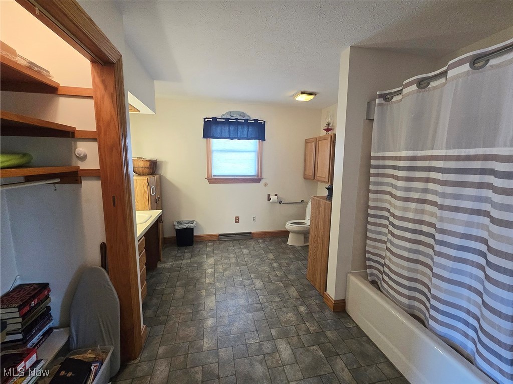 Village/East Sparta - Residential