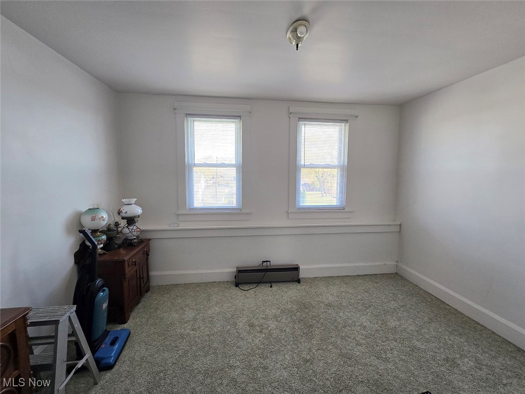 Village/East Sparta - Residential