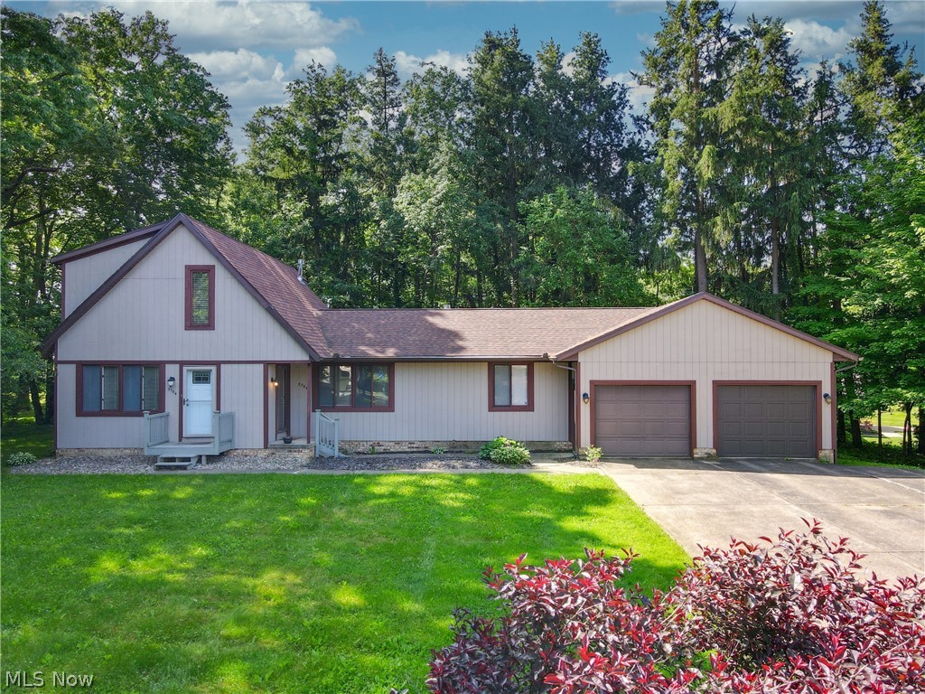 Wonderful Opportunity to own this 4BR/4BA Duplex in the sought after Jackson School District. Located at the End of a Cul-De-Sac surrounded by Single family homes. and is located in a prime location- close to the Strip, Airport, Restaurants and Shopping! Side one is a Ranch style and features 2 BR/2BA, updated Kitchen and Flooring. Side Two is a townhome style that also boasts 2BR/2BA updated kitchen and lovely floorpan. Both Units have Large Partially finished basements, Laundry, and share a detached garage. There are separate private rear decks for each unit that overlook a beautiful wooded property. This would make the perfect Owner Occupied property, or a Great Investment property. Don't miss out on this amazing opportunity- Call today for your Private Showing!