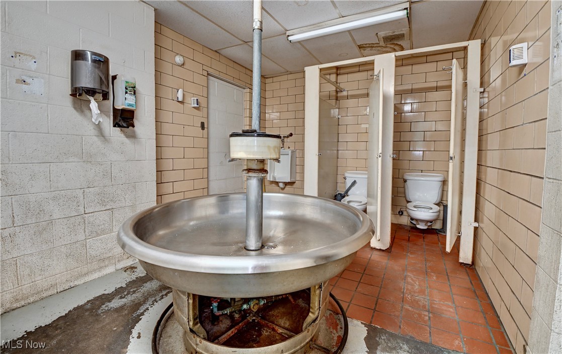 Sweitzer - Commercial Sale