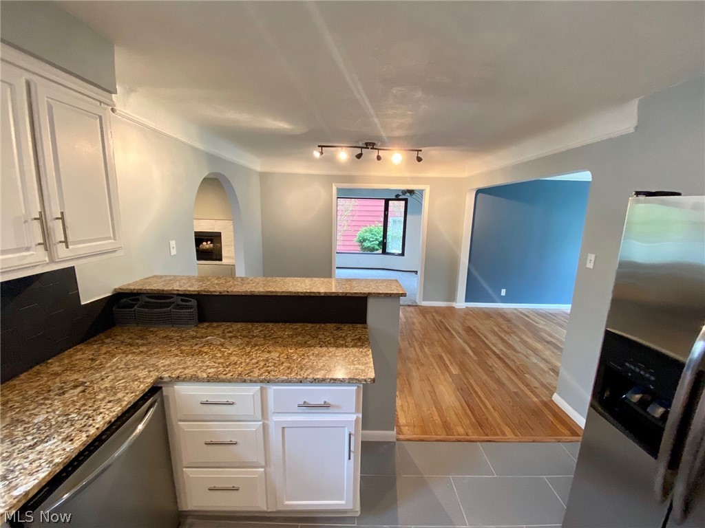 P J Odonnells Hillandale - Residential