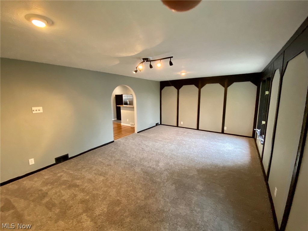 P J Odonnells Hillandale - Residential