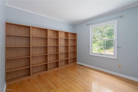 Tiny photo for 117 Meadow Lane, Marietta, OH 45750 (MLS # 5233357)