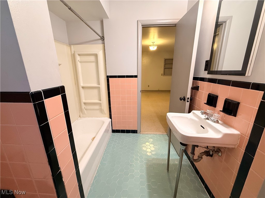 Heath Heights - Residential Lease