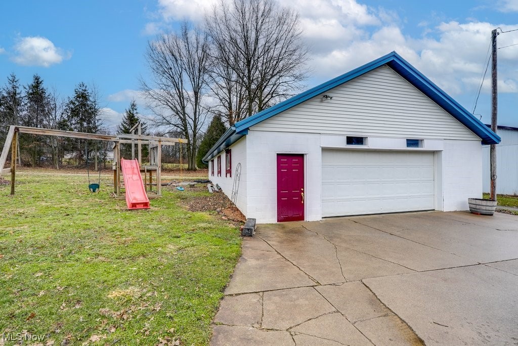 105 W Oak Street, West Salem, Ohio image 3