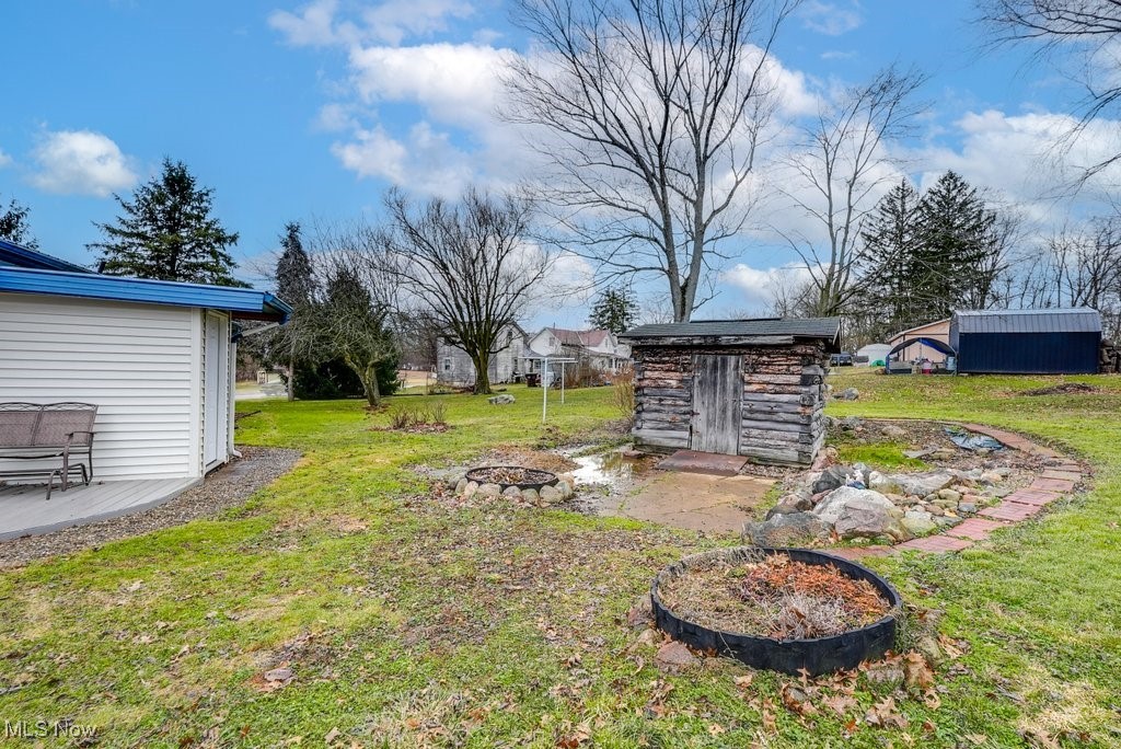 105 W Oak Street, West Salem, Ohio image 38