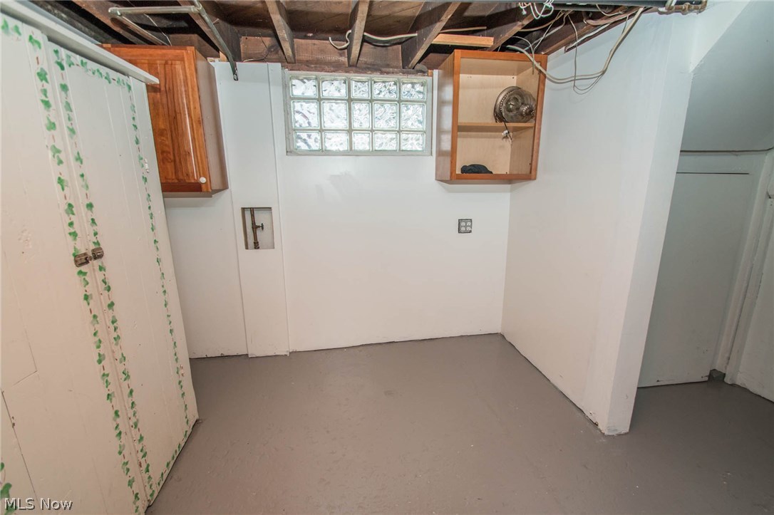 Breezy Hill 01 - Residential