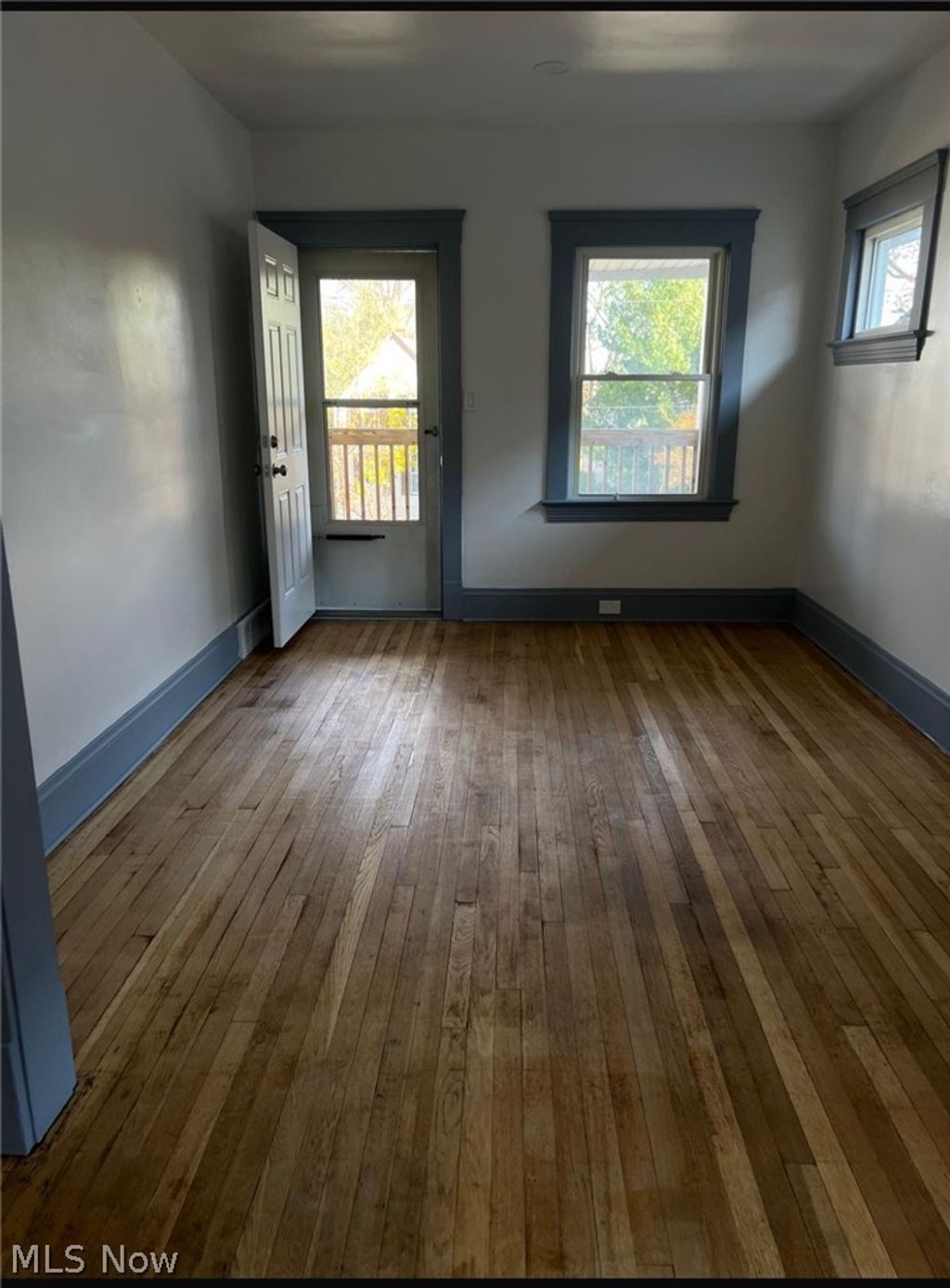 Photo of 2164 W 100th Street #UP, Cleveland, OH 44102 (MLS # 5196562)