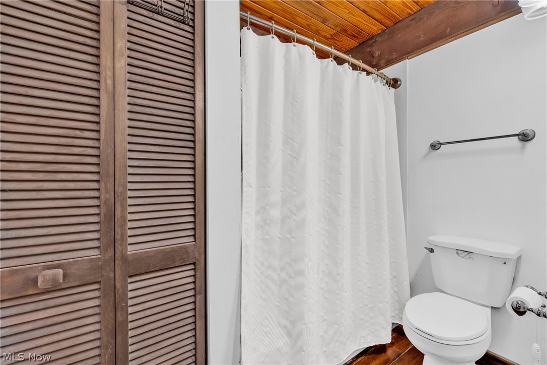 Farnham Acres - Residential