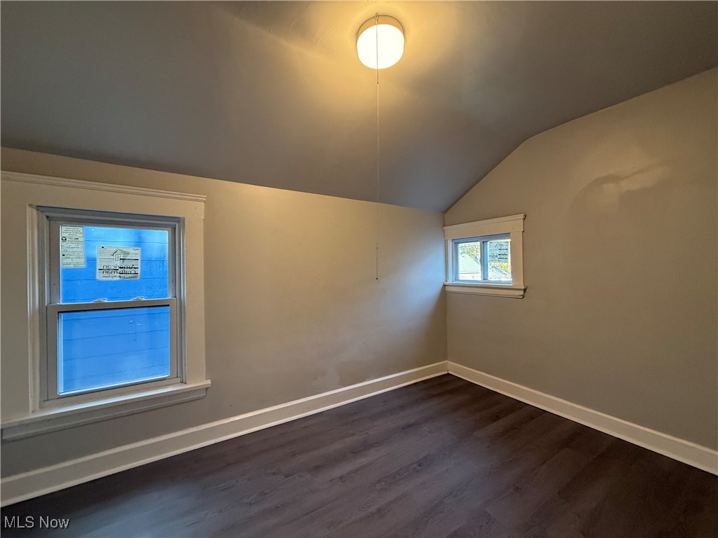 James Hoyts Add - Residential Lease