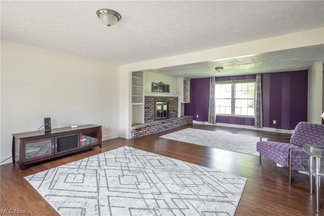 Deerfield Lake - Residential