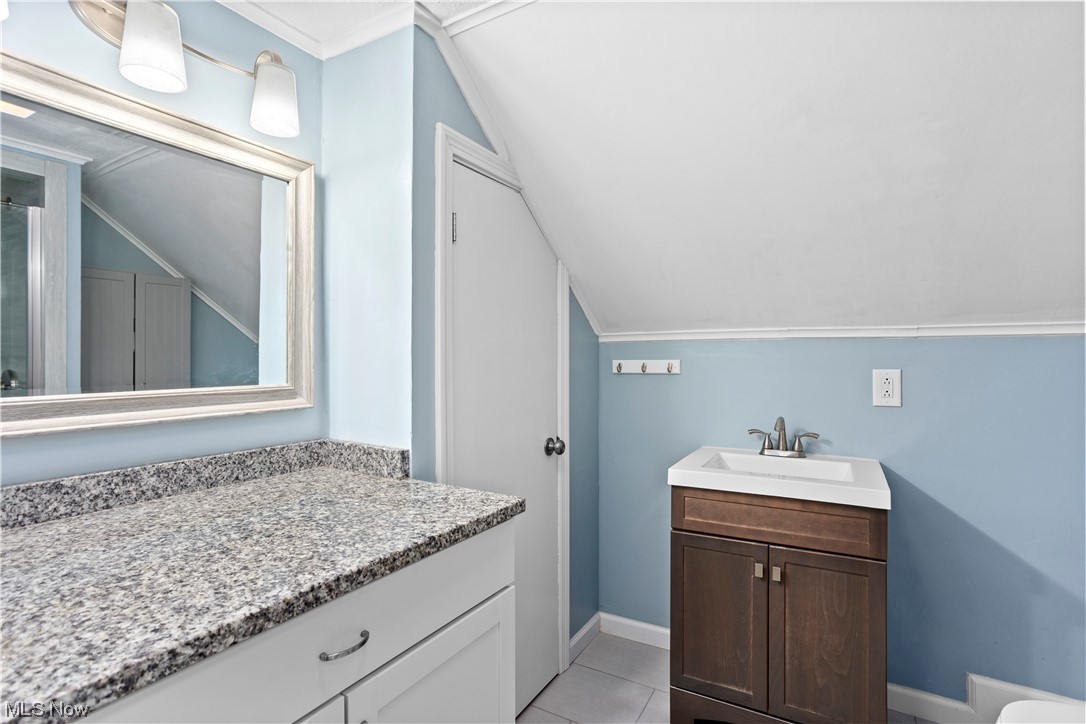 Lorain Woods - Residential