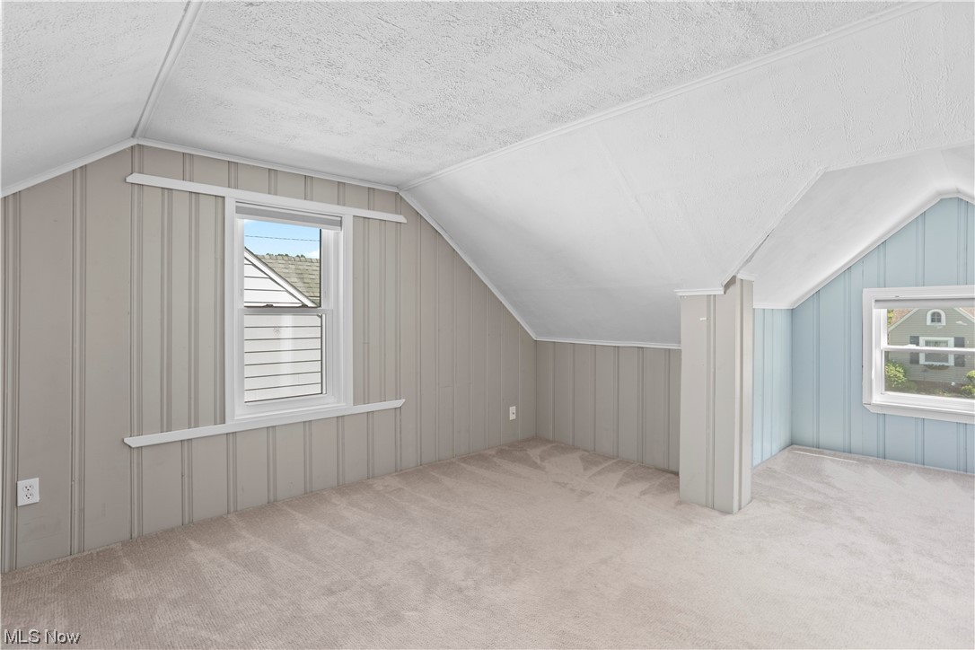 Lorain Woods - Residential