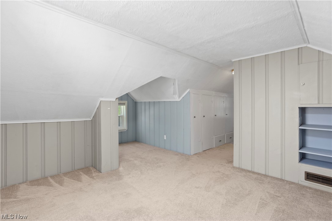 Lorain Woods - Residential