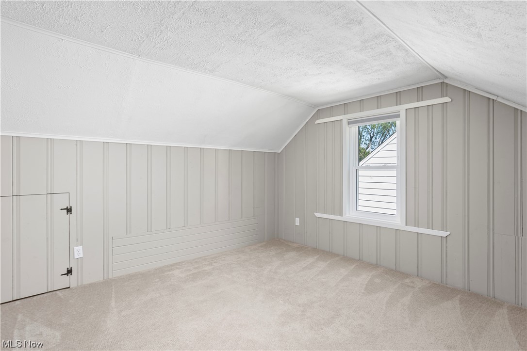 Lorain Woods - Residential