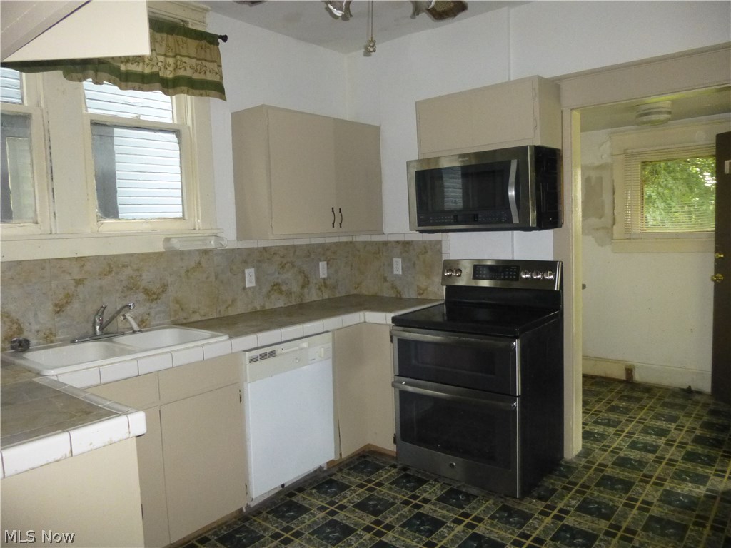 Sim-Fost Add - Residential Income