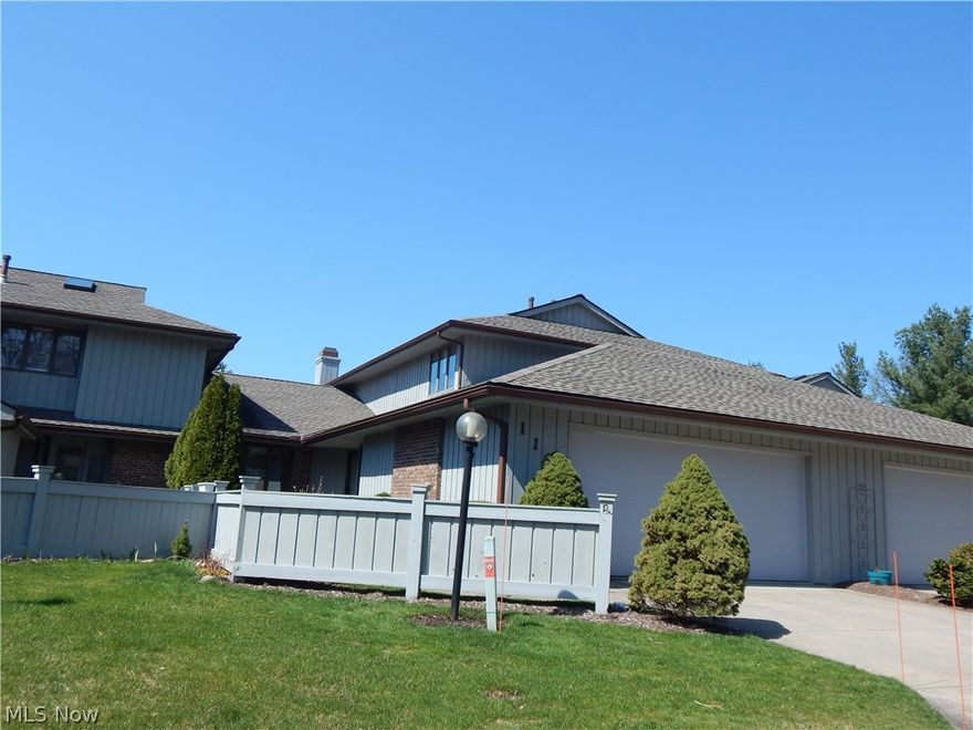 Impeccable luxurious Kames Condo!  Beautiful vaulted Great Room with gas fireplace and multiple sky lights. Bright and air for the comfortable living. Formal dining area, first floor sun room and Wonderful first floor master suit. His and Her closets, walk in shower featuring full size soaking tub. Enjoy the spectacular first floor laundry and convenient walk out two car garage. Beautiful updated kitchen featuring granite counter tops, Stainless steel appliances and nice size windows for plenty of natural light. Enjoy the summer at the out door pool, club house and nature trail all with in walking to the front door. 
To call The Kames home call today!