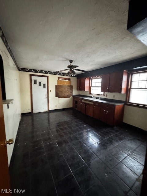 12100 Oakfield Avenue, Cleveland, Ohio image 18