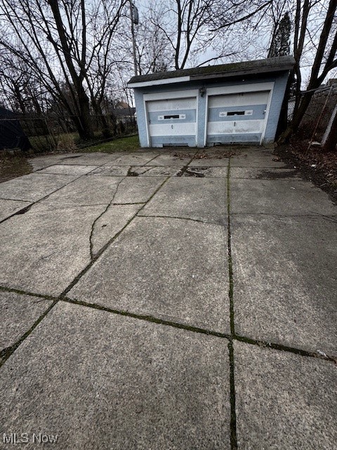 12100 Oakfield Avenue, Cleveland, Ohio image 23