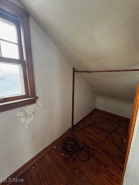 12100 Oakfield Avenue, Cleveland, Ohio image 10