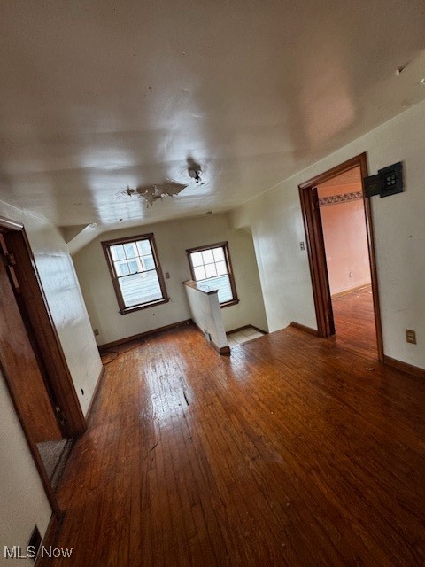 12100 Oakfield Avenue, Cleveland, Ohio image 8