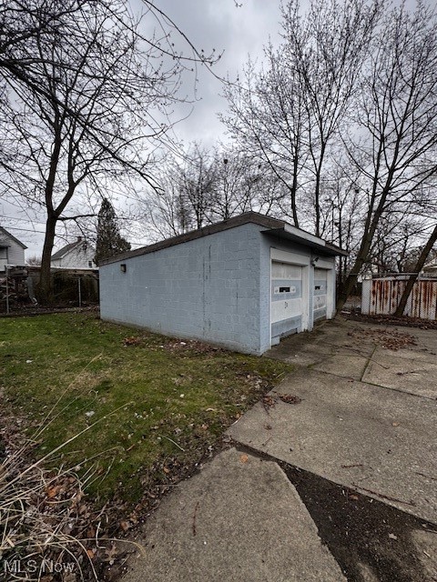 12100 Oakfield Avenue, Cleveland, Ohio image 28