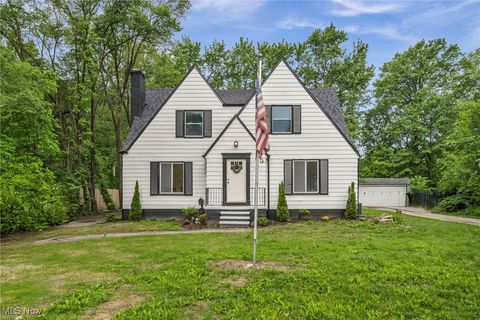 4832 Clague Road, North Olmsted, OH 44070 - #: 5130409