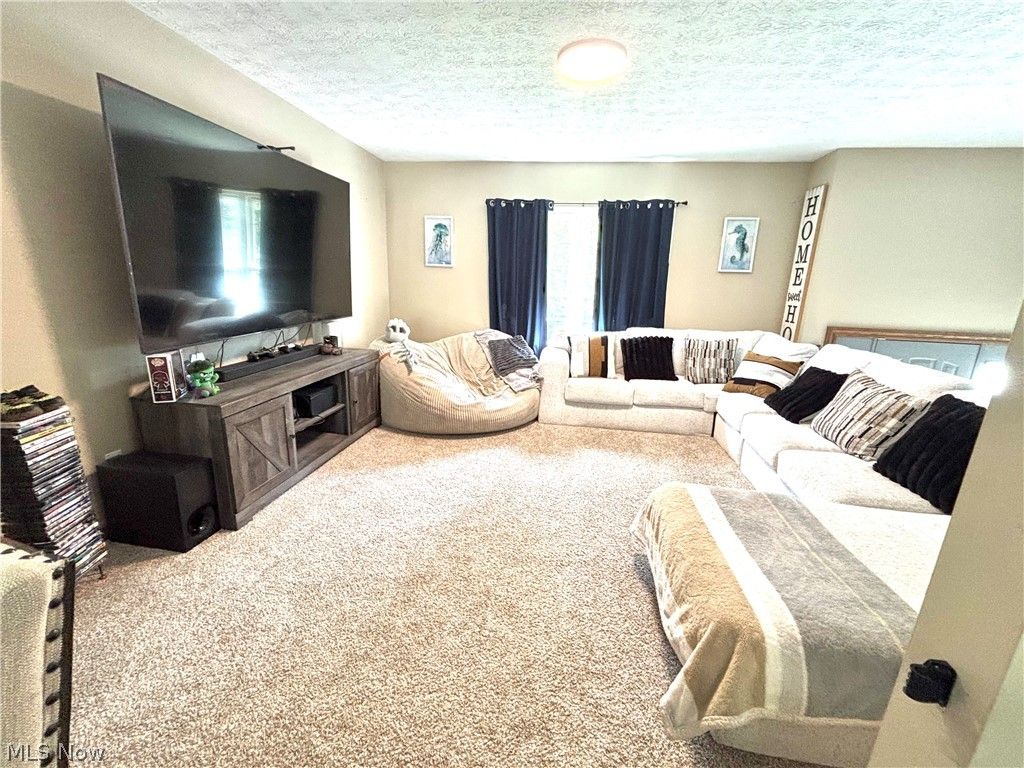 Photo of 1392 Homestead Drive, East Liverpool, OH 43920 (MLS # 5202658)