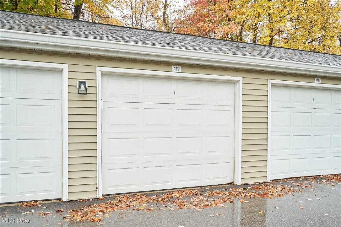 Lenox Village Condo Ph 02 - Residential