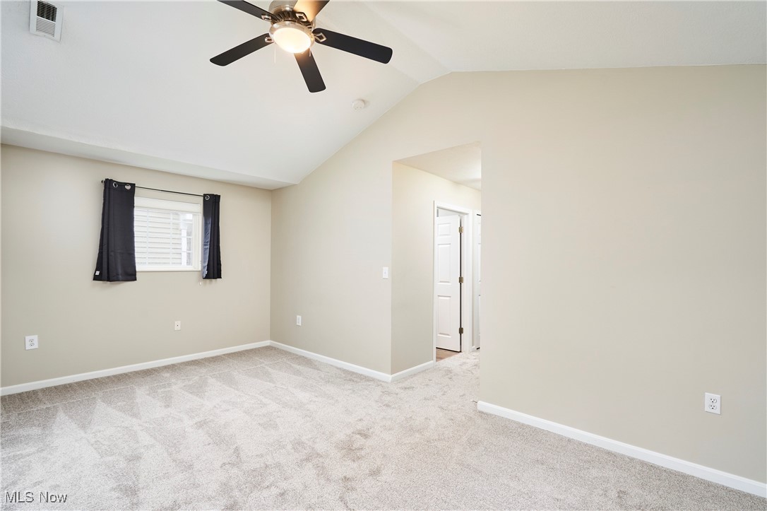 Lenox Village Condo Ph 02 - Residential