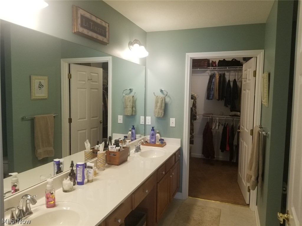 Fairways/Boulder Crk Condo - Residential