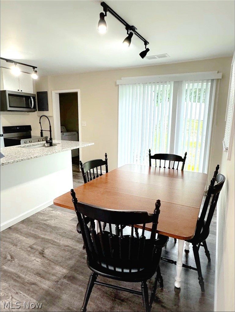 Parkdale S D - Residential