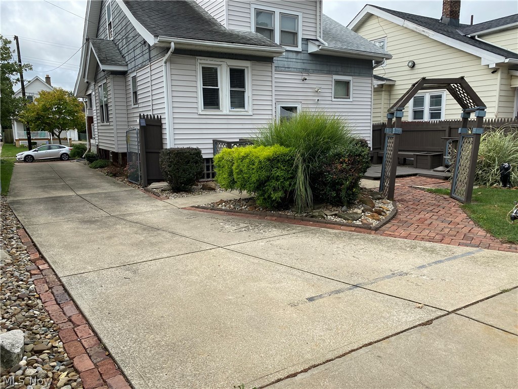 Lorain Highlands - Residential