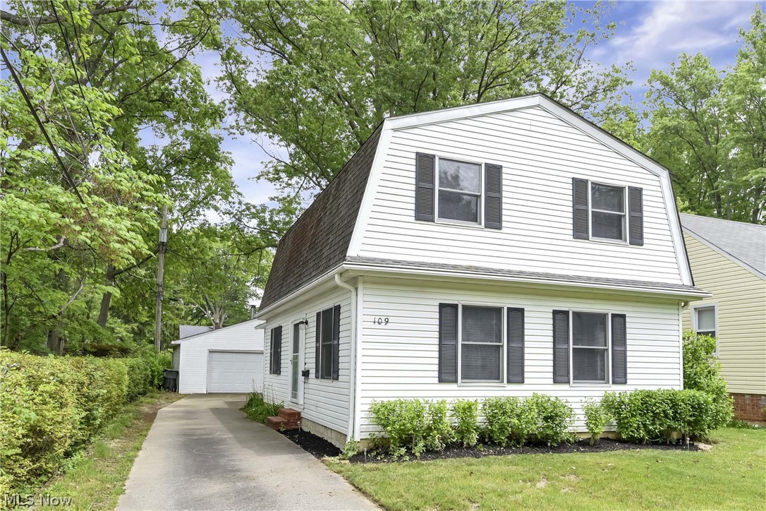 Woodhaven Beach 01 - Residential