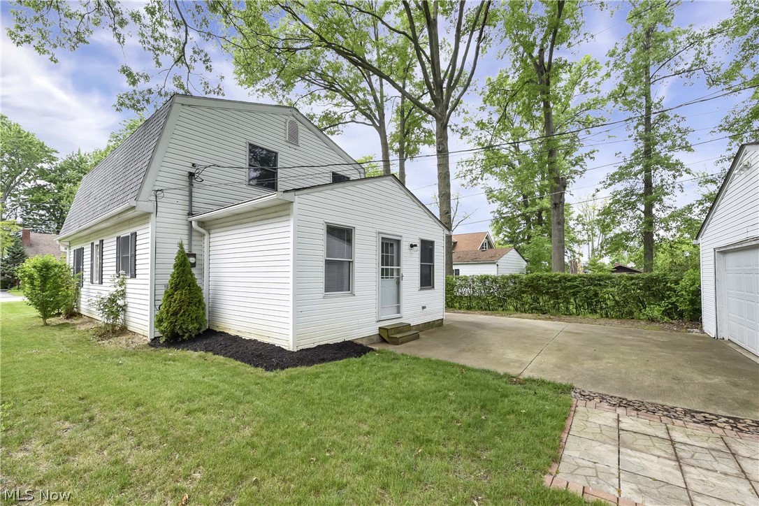 Woodhaven Beach 01 - Residential