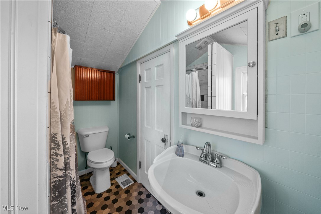 15561 Georgetown Street, Minerva, Ohio image 11