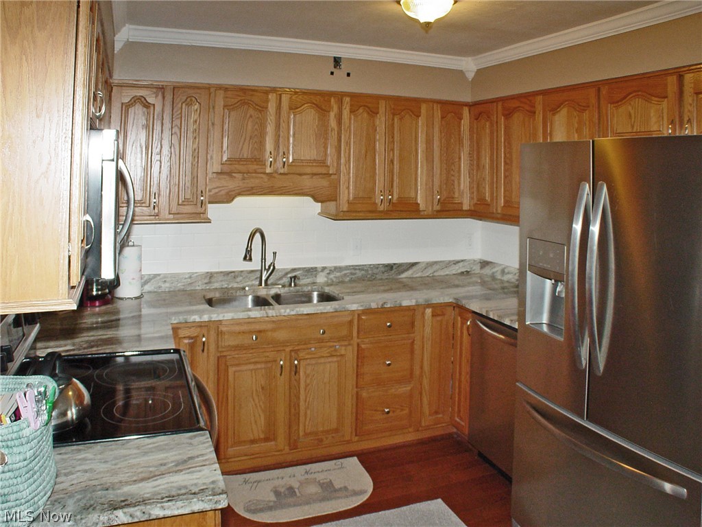 Cove Valley - Residential