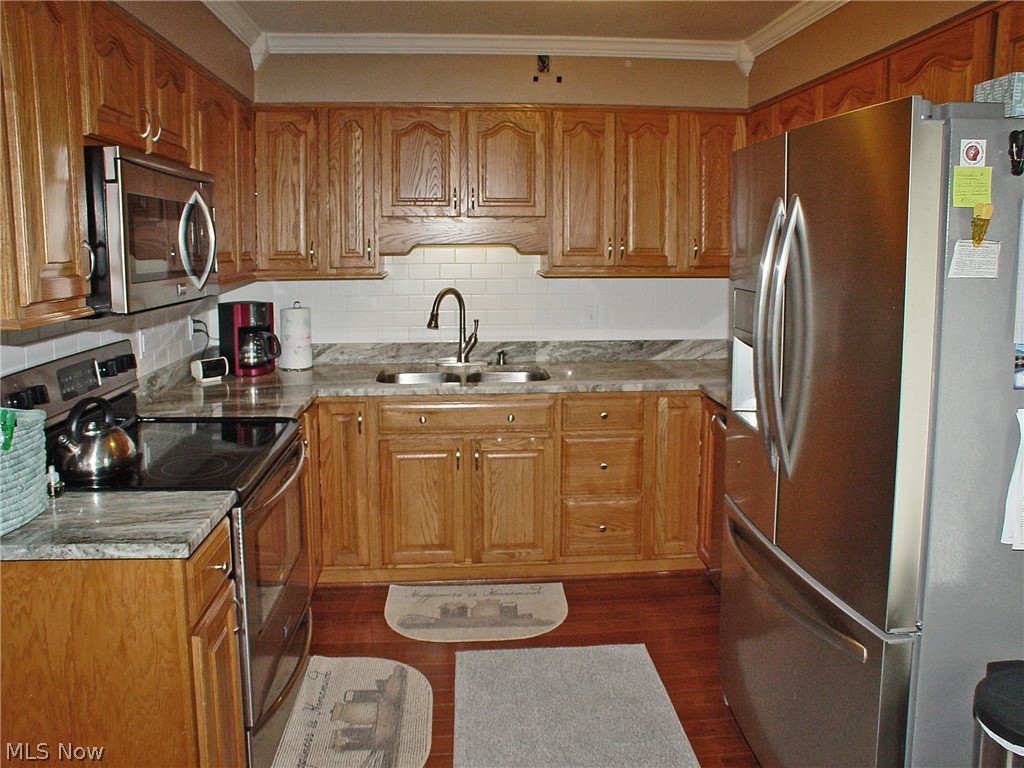 Cove Valley - Residential
