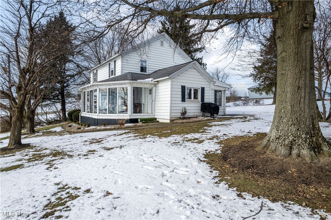 8742 Krabill Road, Sterling, Ohio image 2