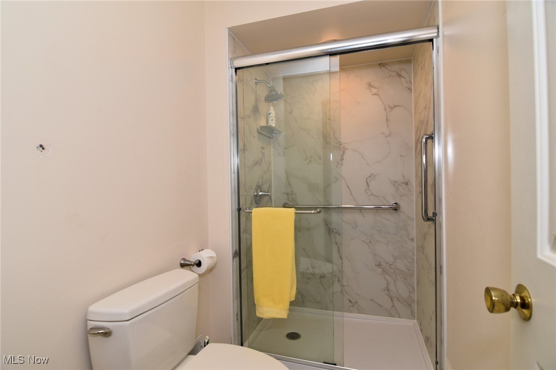 34700 Ada Drive, Solon, Ohio image 21