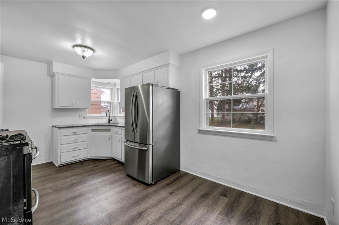 4413 Torrington Avenue