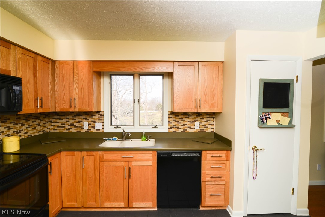 Fonderlac Villas Condo - Residential