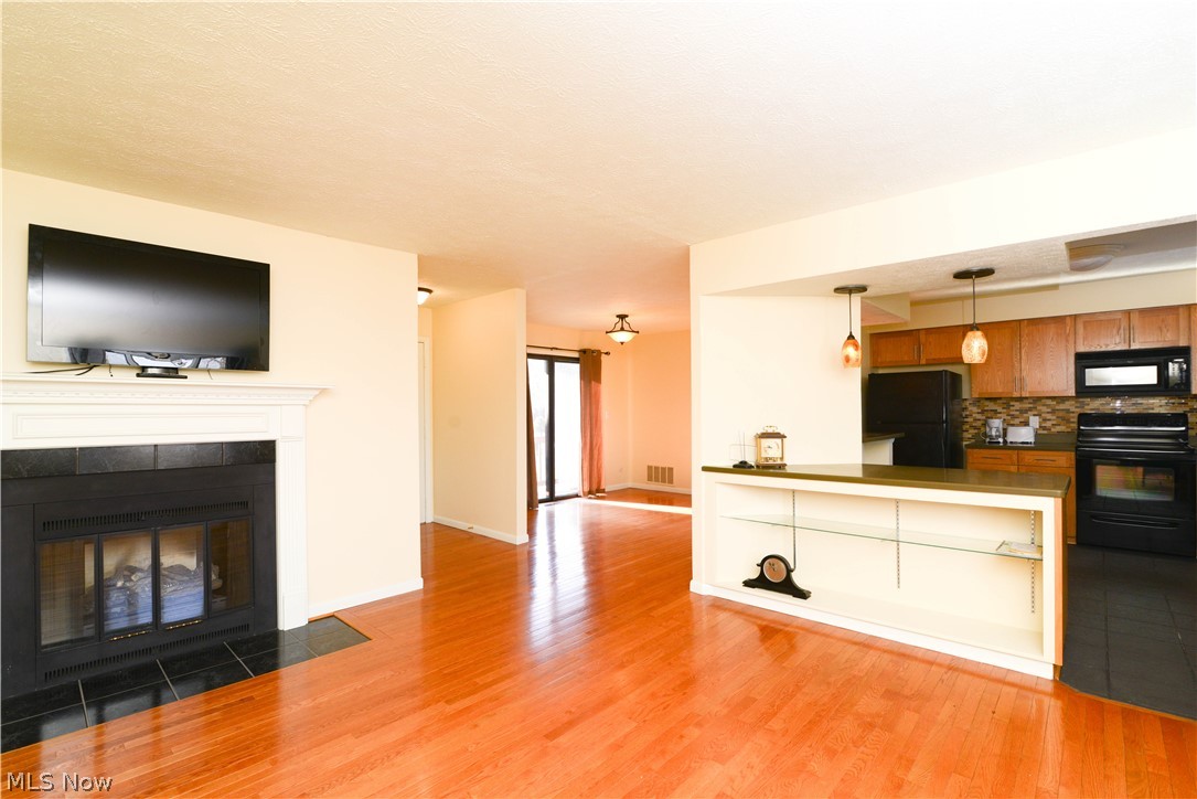 Fonderlac Villas Condo - Residential