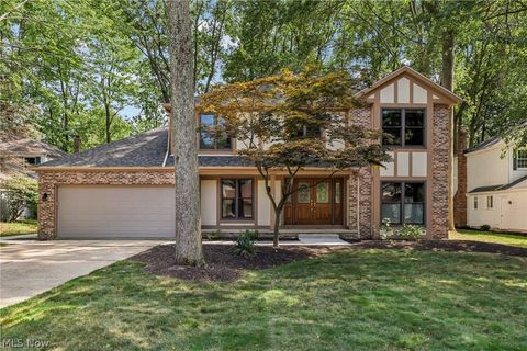 25745 Briarwood Court, Westlake, OH 44145 - #: 5053787
