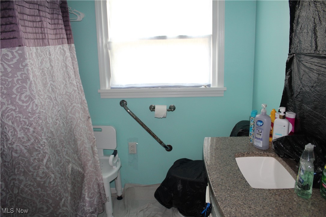 3786 Bryant Drive, Youngstown, Ohio image 10